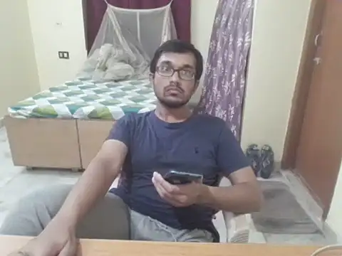 decent_person_001 webcam