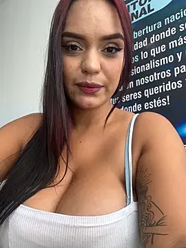 Sara-77 webcam
