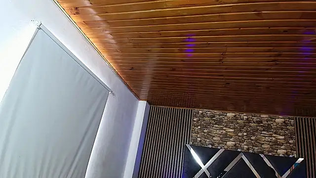 Amy_channel webcam
