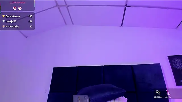 april_jones05 webcam