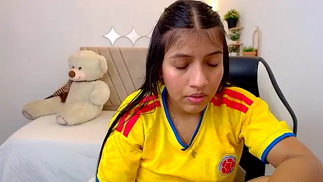 zara_cute webcam