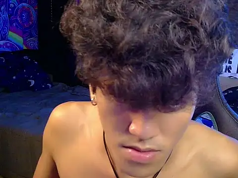 hugekenbigcock webcam