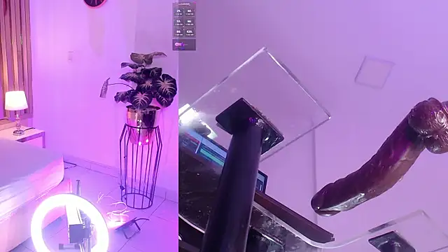 NicoleJons_ webcam