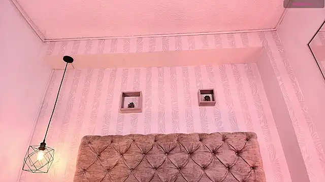 jeanne_holland webcam