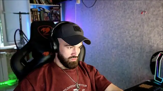 _Serious_Man webcam