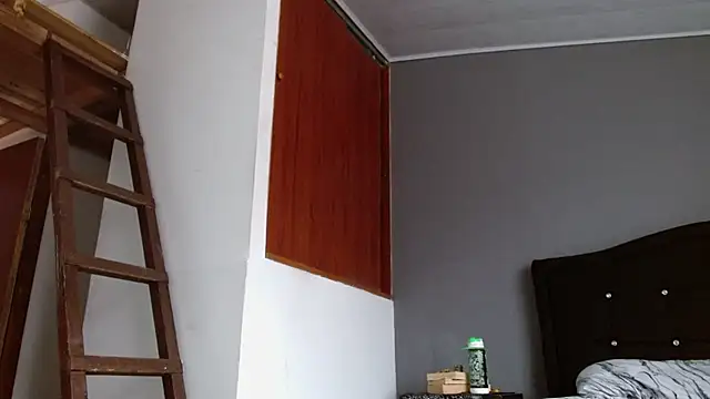 Emilia_1995 webcam