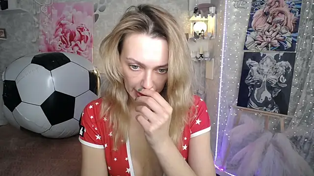 NickyAdamidi webcam