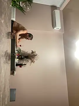 Flossy_Vettie live cam on StripChat