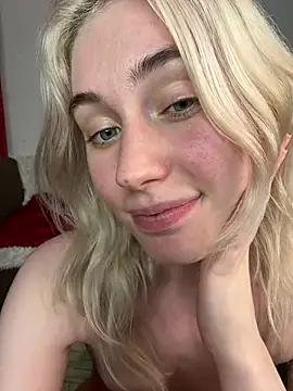 LovelyMiu webcam