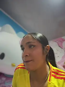 Isabella-Teen webcam