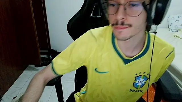 gabrielNovin17cm webcam