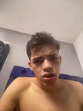 Latinos_2001 live sex cam