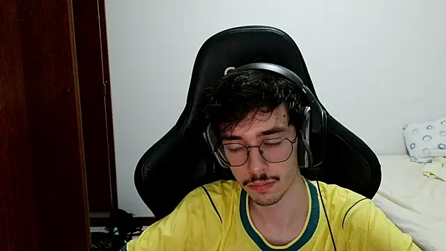 gabrielNovin17cm webcam