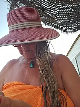 Hot-Muci webcam