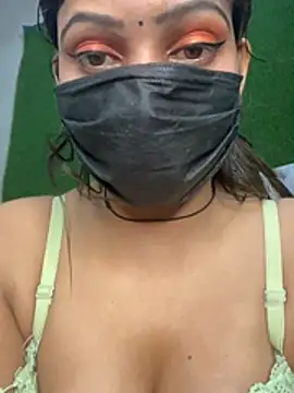HOTTY-TINA Live Webcam on Stripchat