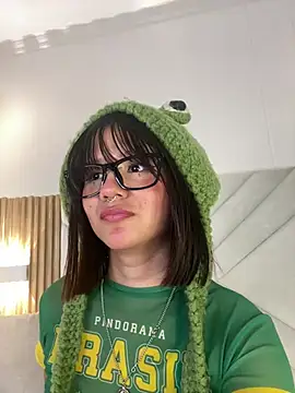 Ivi_Aiko webcam