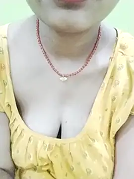 Lattika-Bhabhi live cam on StripChat