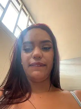Sara-77 webcam