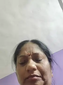 yamini1431 live sex cam