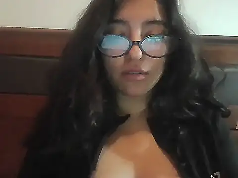 creepyh0e_ webcam