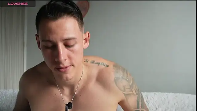 Muscle_King_Cum webcam