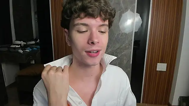 calvin_love_you webcam