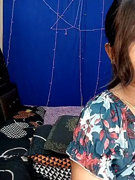 Miss-Riyasingh webcam