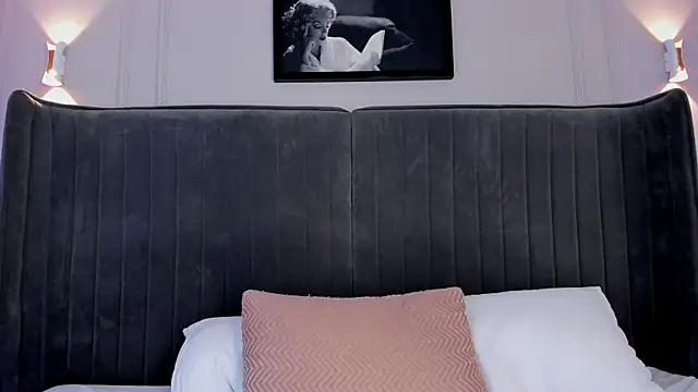 Karla_Hudsson webcam