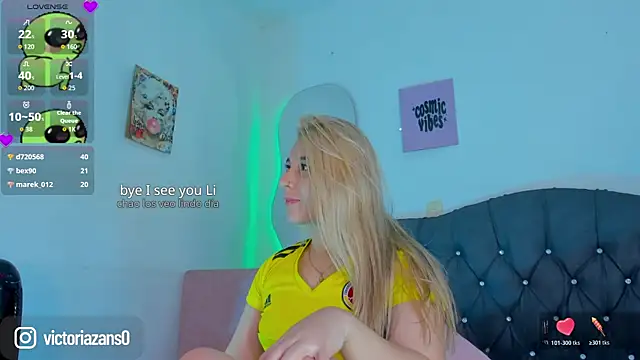 Vickyallien webcam