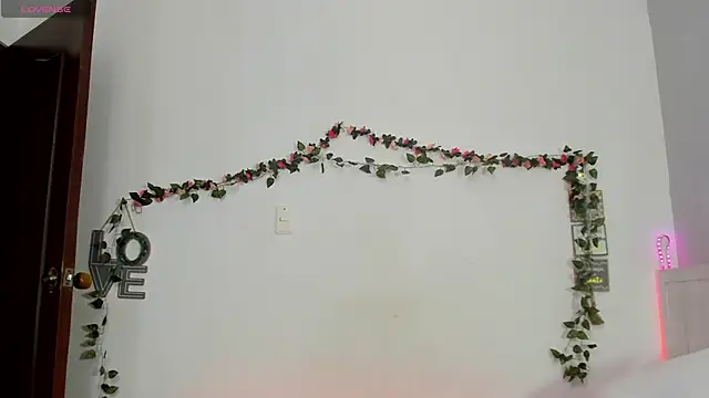 sofia-belle webcam