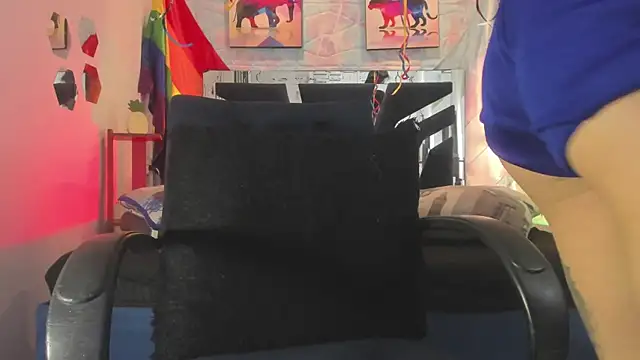 Charlotte_Landry__ webcam