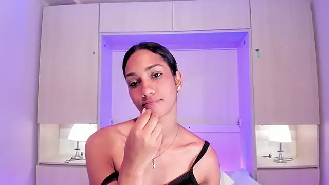 AnahiCollins webcam