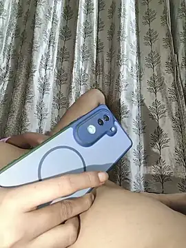 CuteAmbika webcam