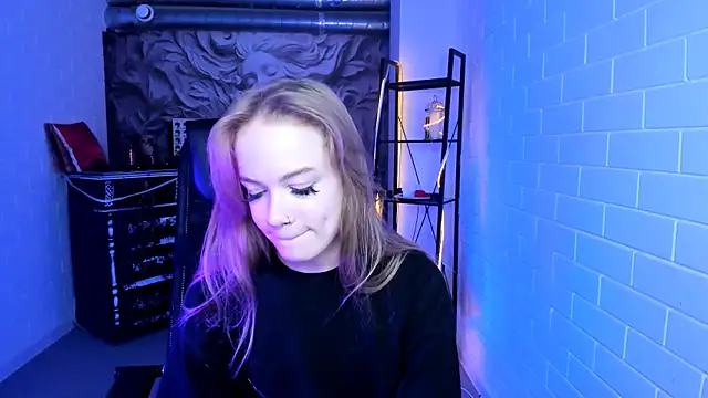 AmyNox webcam