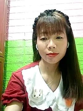 AmyLinee01 webcam