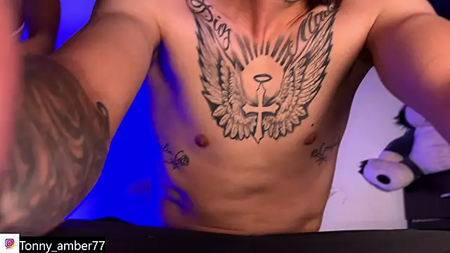 77_Tonny webcam