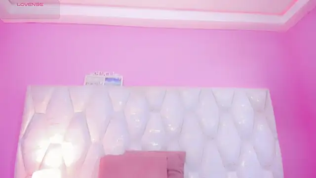 ValeriQueen webcam