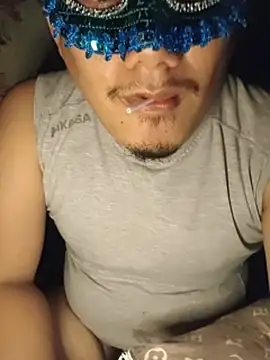 TeasingGrowth webcam