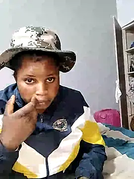 JuicyHoney_01 webcam