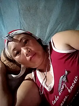 NyloveSquirt webcam