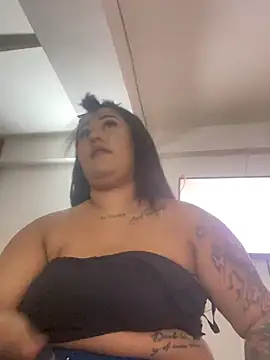 Valentina_Tilly webcam