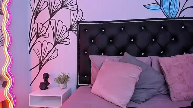 Sweet_Ariadna_ webcam