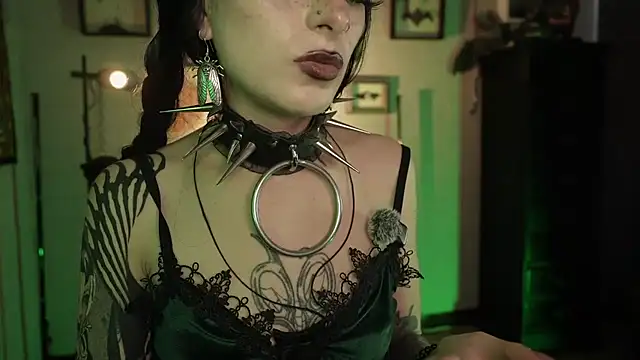 insania_9999_ webcam