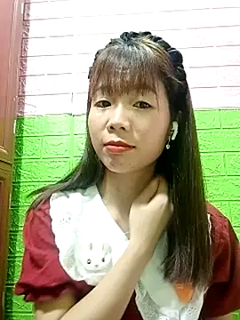 AmyLinee01 webcam