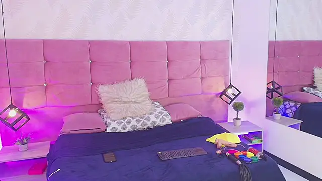 CelesteNeirafg webcam