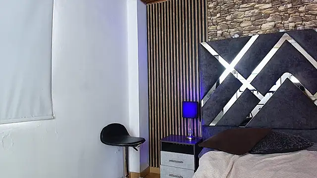 Amy_channel webcam