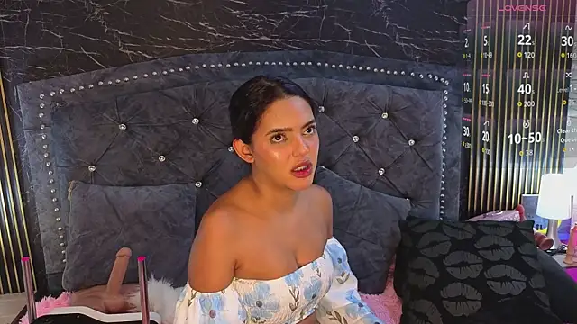 AlexandraNoxx webcam