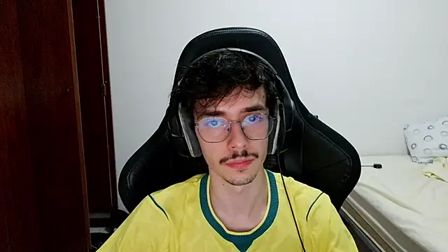 gabrielNovin17cm webcam