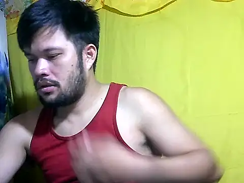 HairyHottestpinoyHandsome webcam