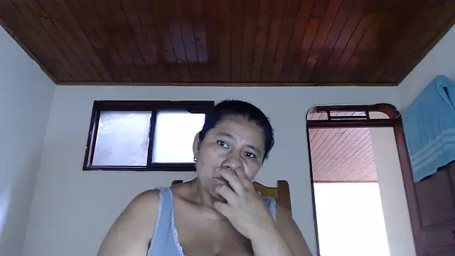 adrixxx38 webcam